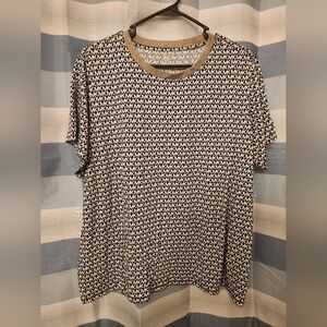 White & Black Michael Kors Womens Size 2XL Gold Neckline Detail